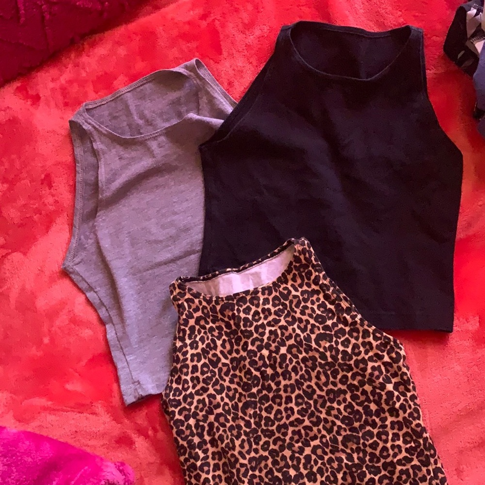 Xs crop tops